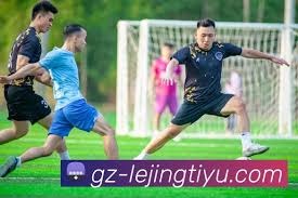 费尔南德斯荣膺英超最佳球员 曼联再创辉煌